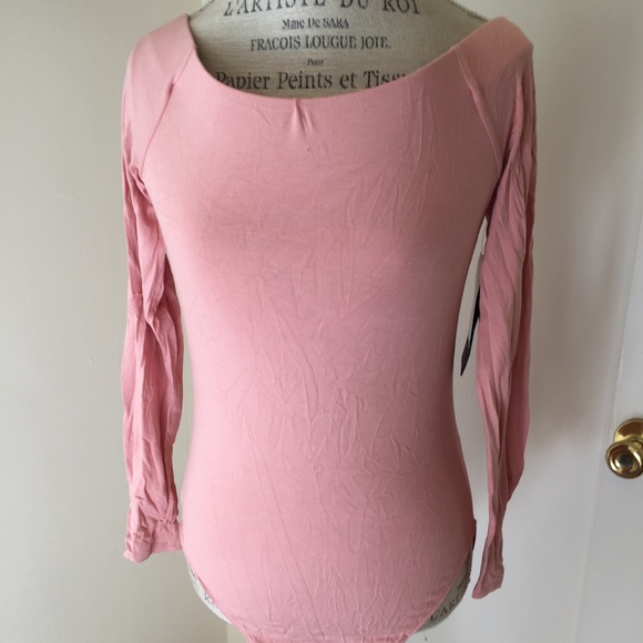 High Line off shoulder top in Pink size M - Picture 1 of 4